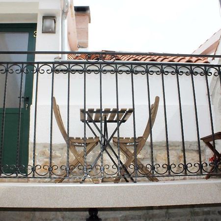 Apartments D&N Βις Εξωτερικό φωτογραφία
