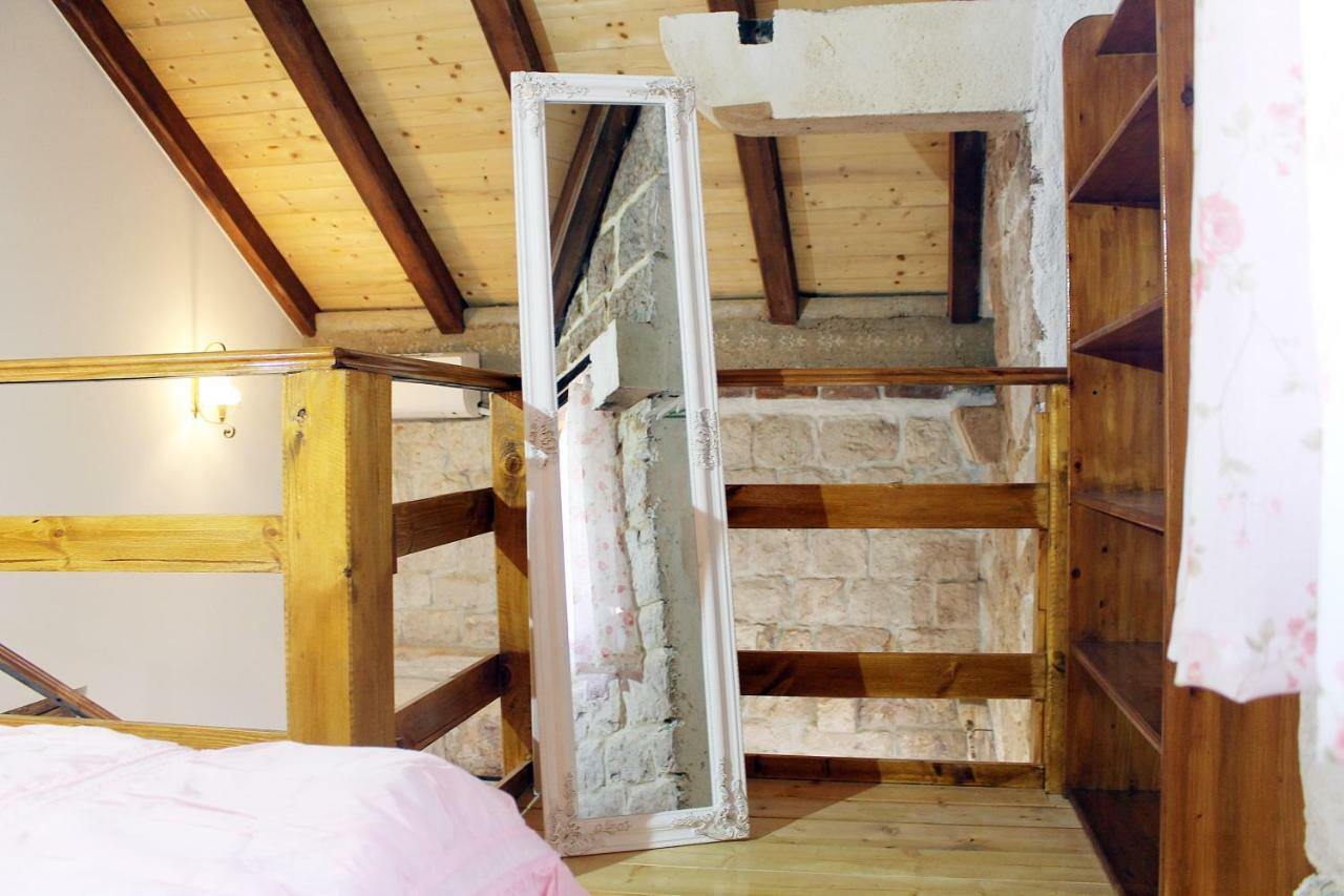 Apartments D&N Βις Εξωτερικό φωτογραφία